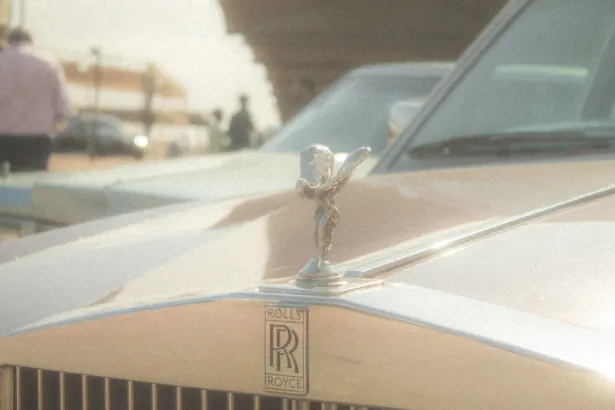 Номини Казино Android/iOS приложение